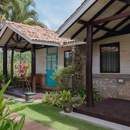 The Doctor'S House Hostel Matara Exterior photo